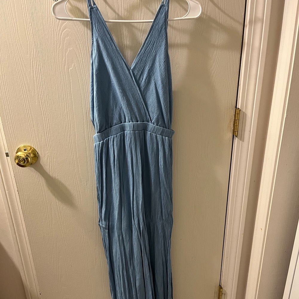 Lulus XS lost in paradise maxi dress; light blue